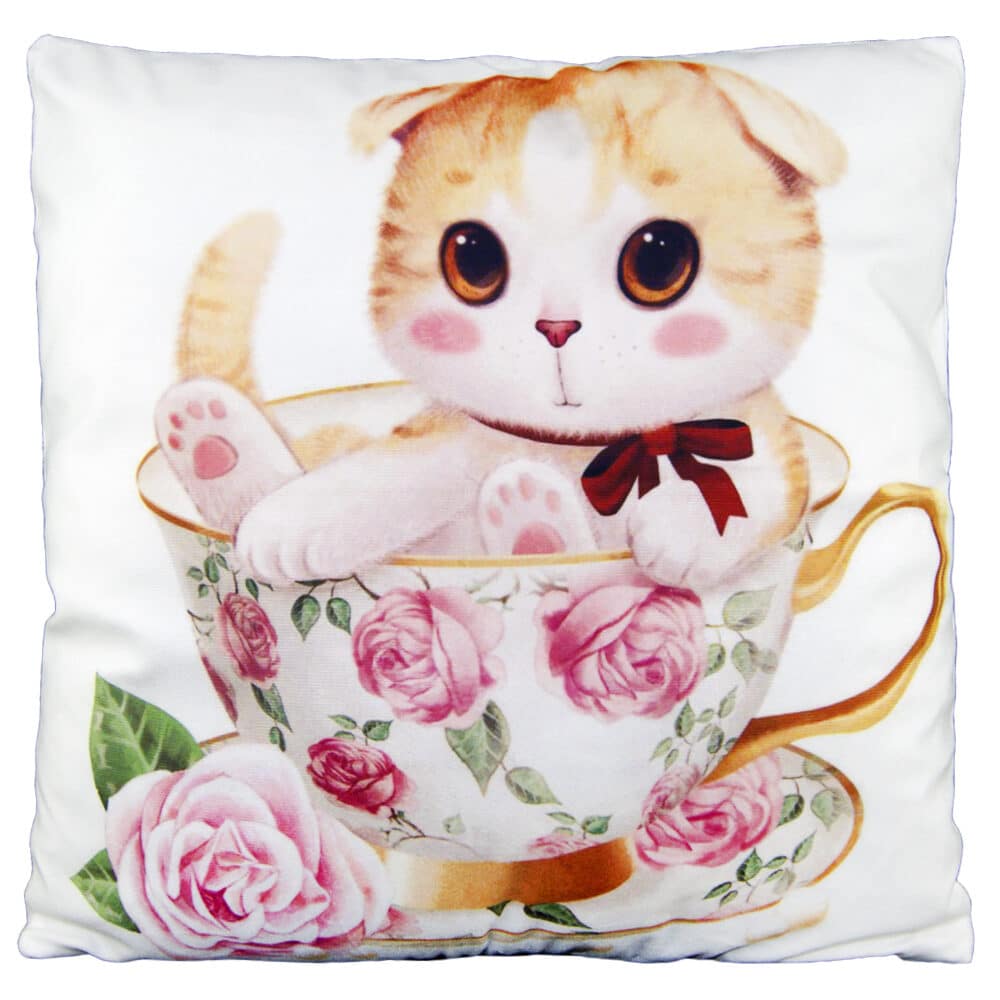 Cuddly playful kitten #5 | Pyntepude med print