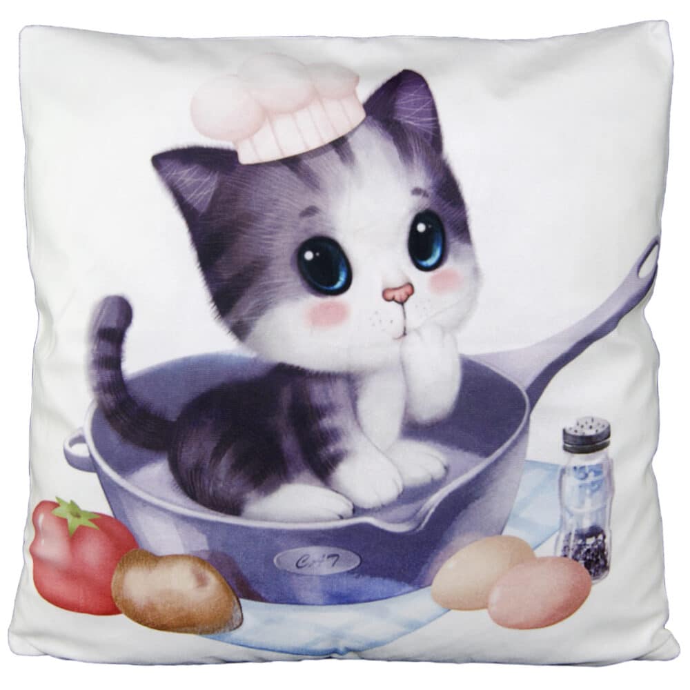 Cuddly playful kitten #7 | Pyntepude med print
