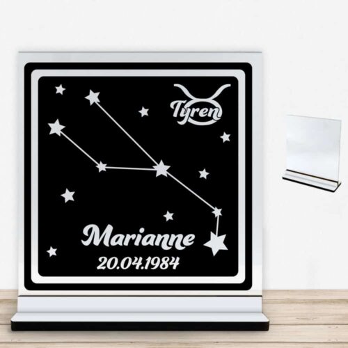 Stjernetegn "look at the stars" - Tyren | Glasskilt inkl. fod med farvet overflade