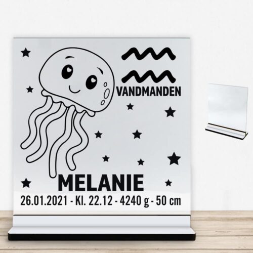 Stjernetegn design 2 - Vandmanden | Glasskilt inkl. fod med farvet overflade