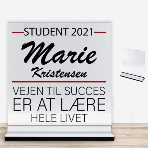 Student design 5 | Glasskilt inkl. fod med farvet overflade