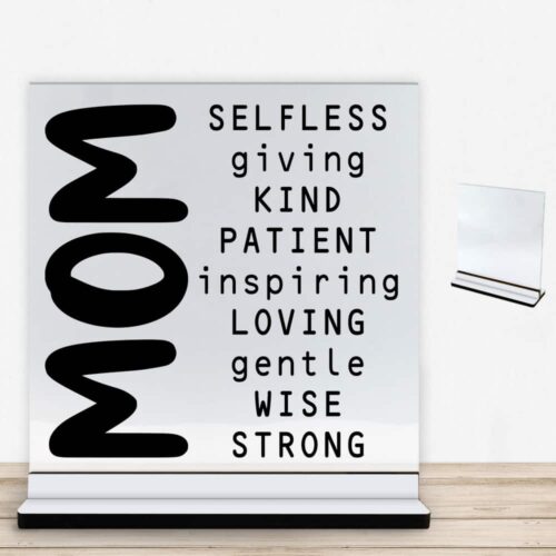 Mom, selfless giving kind... | Glasskilt inkl. fod med farvet overflade