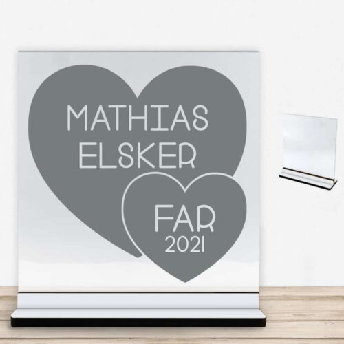 Elsker far | Glasskilt inkl. fod med farvet overflade