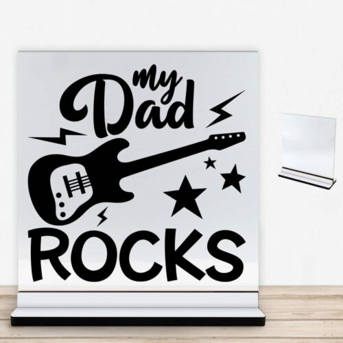 My dad rocks - design 2 | Glasskilt inkl. fod med farvet overflade