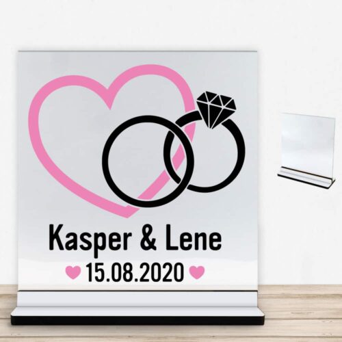 Hjerte m. ringe design 1 | Glasskilt inkl. fod med farvet overflade