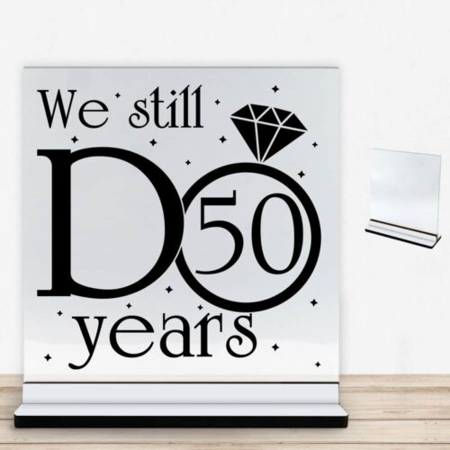 We still do - valgtfrit tal | Glasskilt inkl. fod med farvet overflade