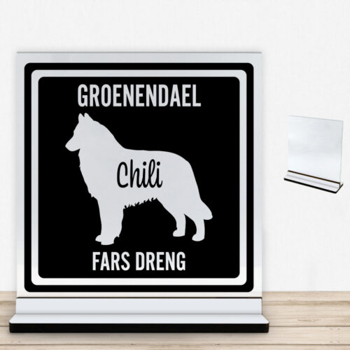MyPets Groenendael | Glasskilt inkl. fod med farvet overflade