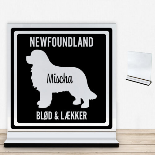 MyPets Newfoundland | Glasskilt inkl. fod med farvet overflade