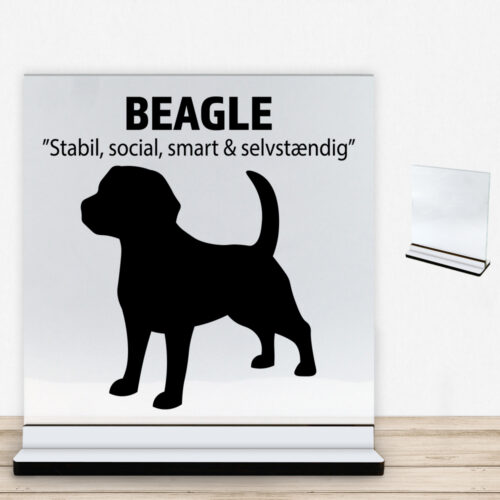 Simply Pets Beagle | Glasskilt inkl. fod med farvet overflade