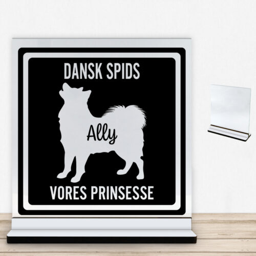 MyPets Dansk Spids | Glasskilt inkl. fod med farvet overflade