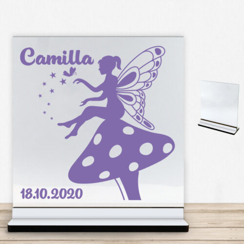 Flowering Fairy design 7 m. eget navn & dato | Glasskilt inkl. fod med farvet overflade