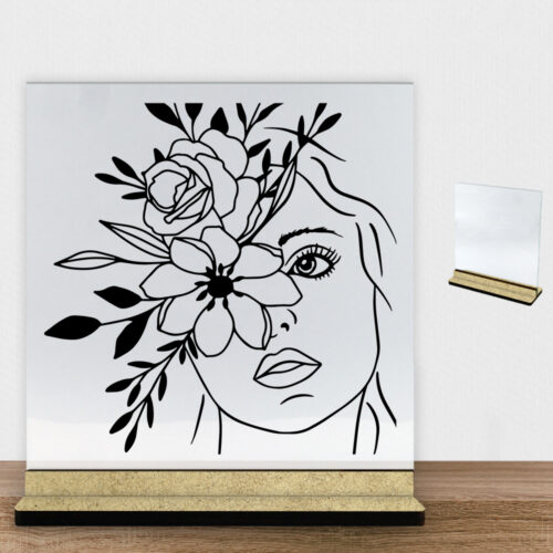 Floral woman design 1 | Glasskilt inkl. fod (træfiber)