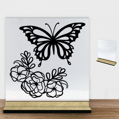 Butterfly with flowers design 2 | Glasskilt inkl. fod (træfiber)