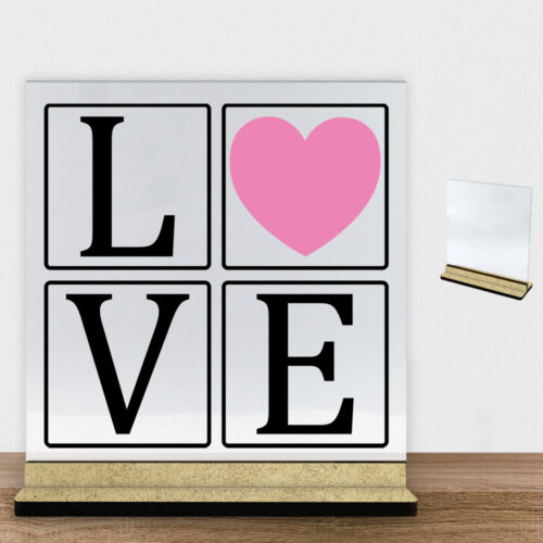 Love | Glasskilt inkl. fod (træfiber)