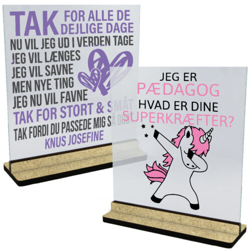 Dagplejer, pædagog & lærer | Glasskilte inkl. fod (træfiber)