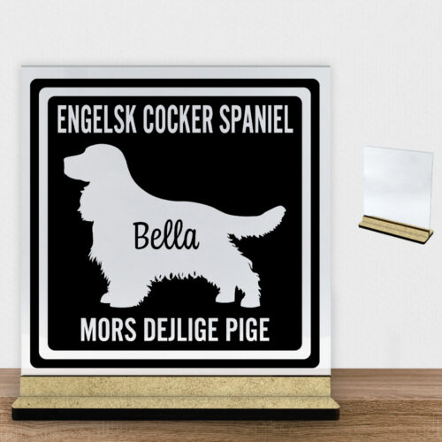 MyPets Engelsk Cocker Spaniel | Glasskilt inkl. fod (træfiber)