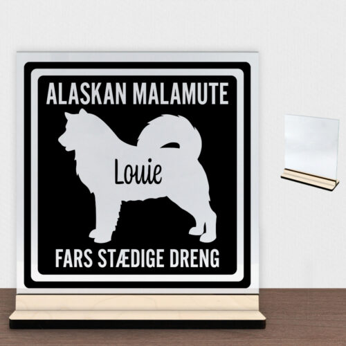 MyPets Alaskan Malamute | Glasskilt inkl. fod (poppel krydsfinér)