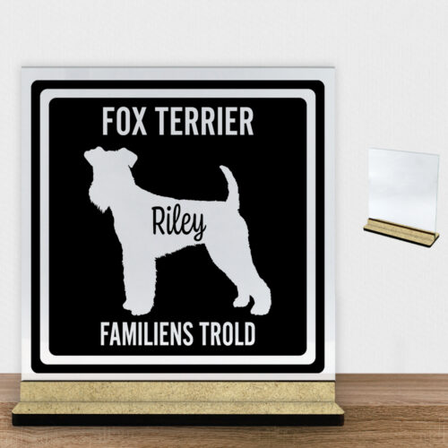 MyPets Fox Terrier | Glasskilt inkl. fod (træfiber)