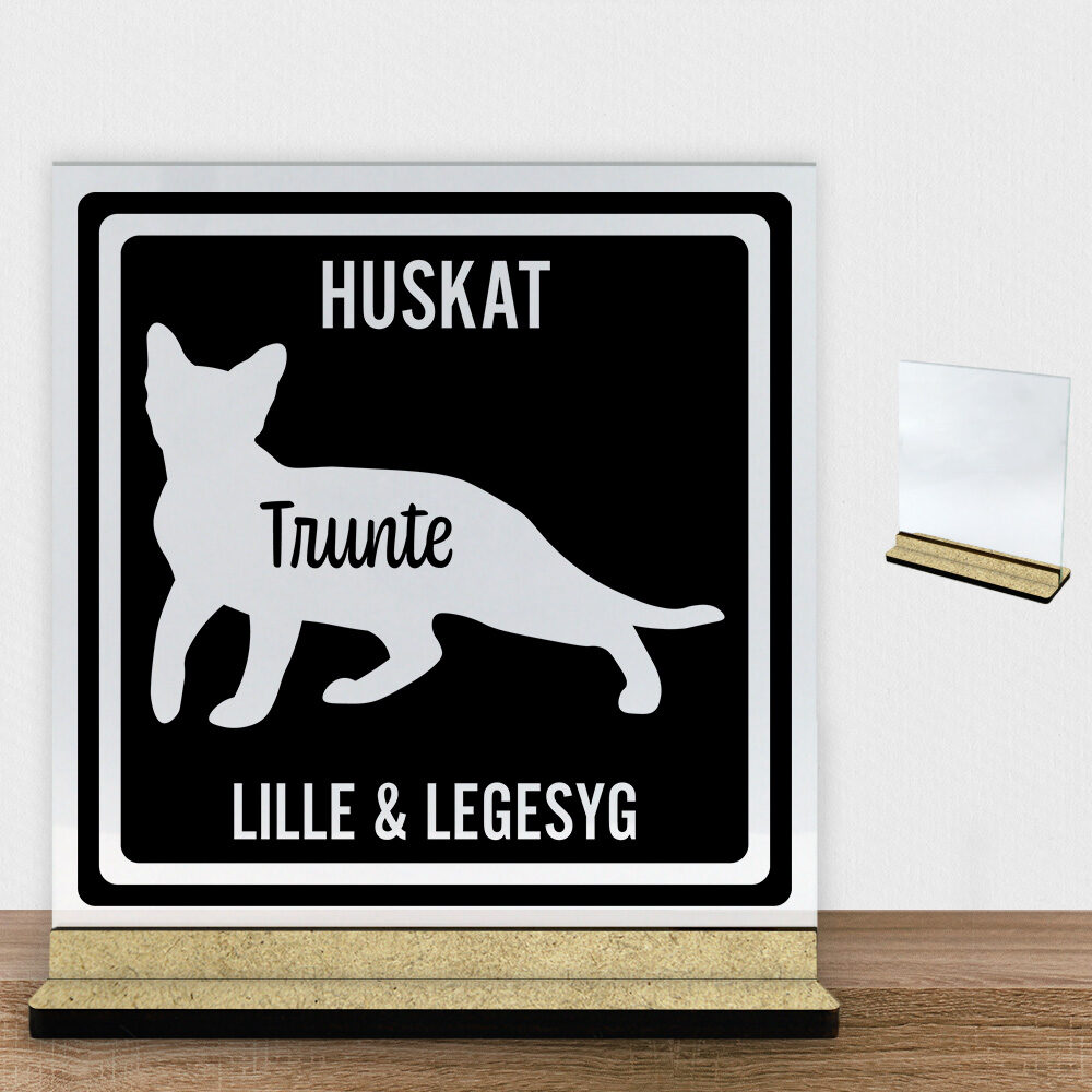 MyPets huskat #2 | Glasskilt inkl. fod (træfiber)