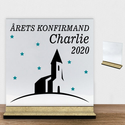 Konfirmation design 16 | Glasskilt inkl. fod (træfiber)