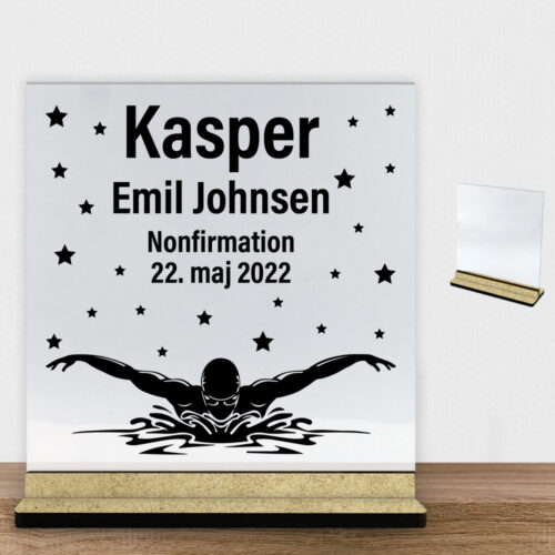 Nonfirmation design 20 | Glasskilt inkl. fod (træfiber)