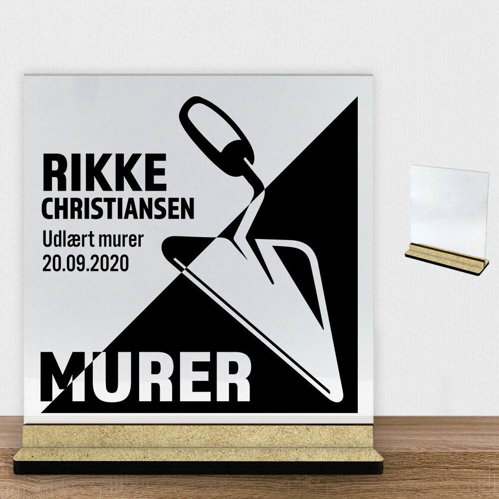 Udlært murer design 1 | Glasskilt inkl. fod (træfiber)