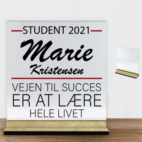 Student design 5 | Glasskilt inkl. fod (træfiber)