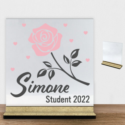 Student design 8 | Glasskilt inkl. fod (træfiber)