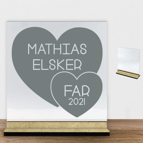 Elsker far | Glasskilt inkl. fod (træfiber)