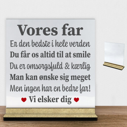 Alternative view of Min far, den bedste i hele verden | Glasskilt inkl. fod (træfiber)