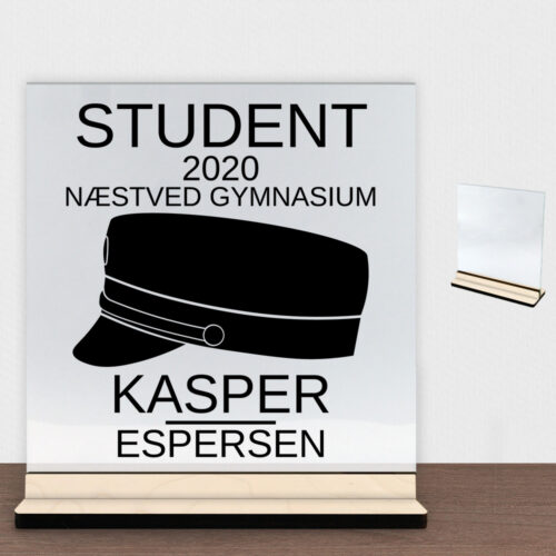 Student design 6 | Glasskilt inkl. fod (poppel krydsfinér)