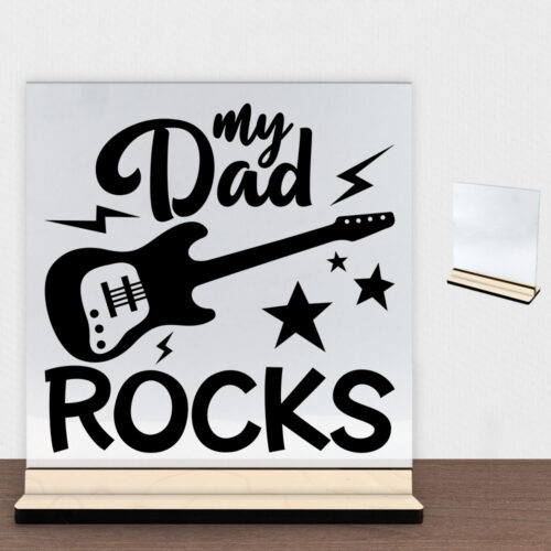 My dad rocks - design 2 | Glasskilt inkl. fod (poppel krydsfinér)