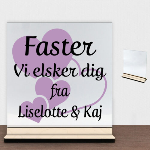 Alternative view of Faster jeg elsker dig m. hjerter | Glasskilt inkl. fod (poppel krydsfinér)