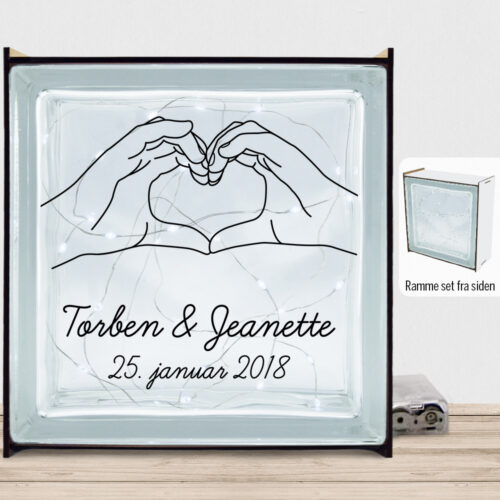 Heart hands | Lyssten med ramme (farvet overflade)
