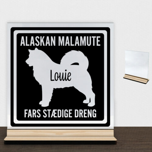 MyPets Alaskan Malamute | Glasskilt inkl. fod (træfinér)