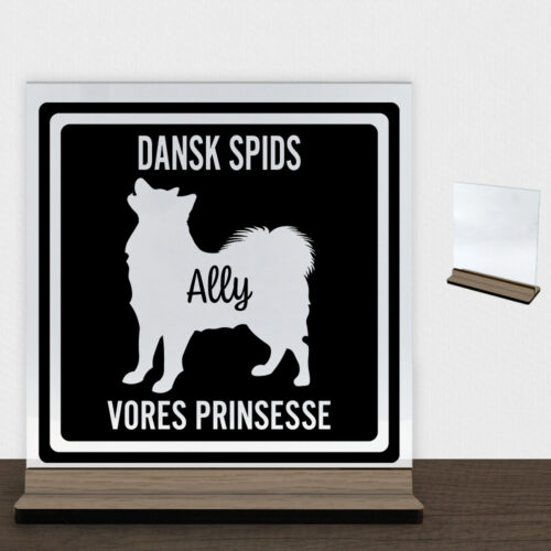 MyPets Dansk Spids | Glasskilt inkl. fod (træfinér)