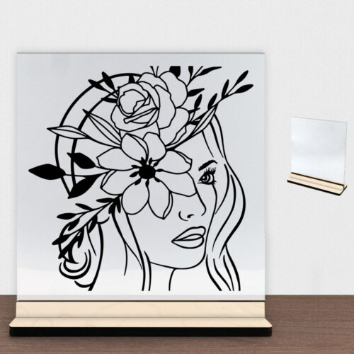 Floral woman design 2 | Glasskilt inkl. fod (poppel træfinér)