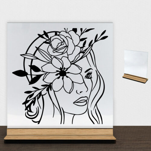 Floral woman design 2 | Glasskilt inkl. fod (træfinér)