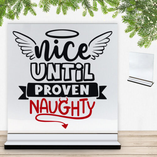 Funny Christmas - Nice until proven naughty | Glasskilt inkl. fod med farvet overflade