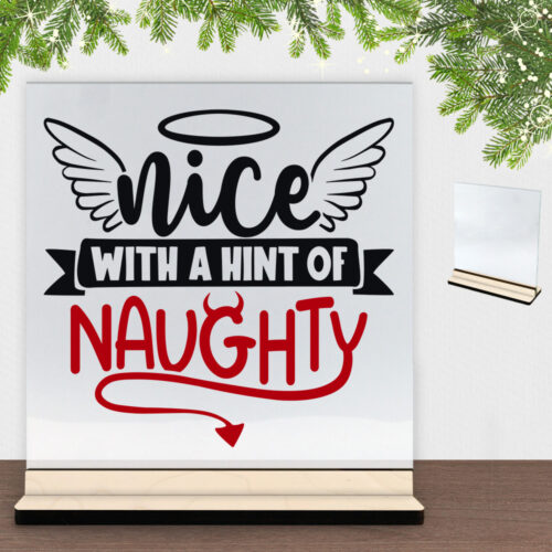 Funny Christmas - Nice with a hint of naughty | Glasskilt inkl. fod (poppel krydsfinér)