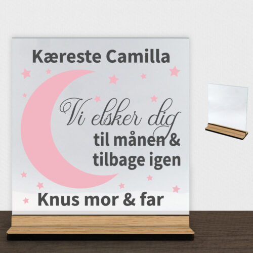 Alternative view of Elsker dig til månen & tilbage | Glasskilt inkl. fod (træfinér)