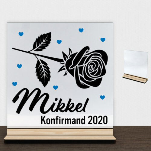 Konfirmation design 21 | Glasskilt inkl. fod (træfinér)