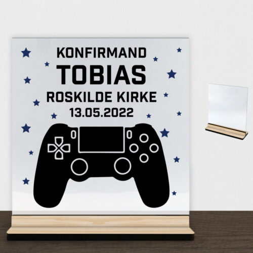 Konfirmation design 37 | Glasskilt inkl. fod (træfinér)