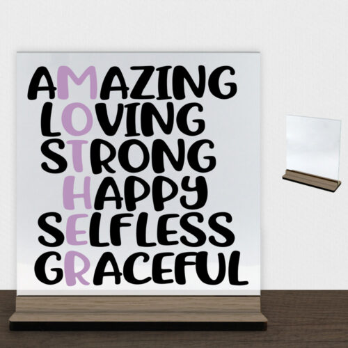 Mom definition #1 | Glasskilt inkl. fod (træfinér)