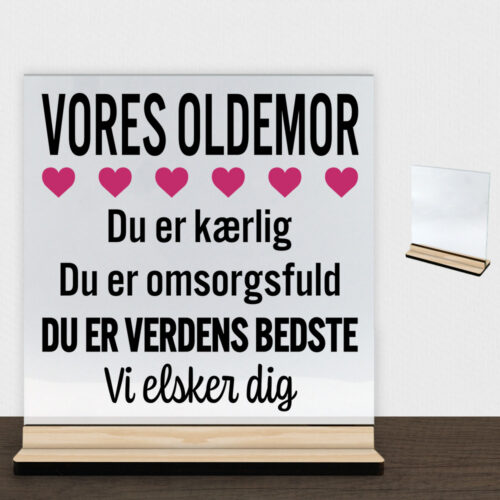 Alternative view of Min oldemor er verdens bedste | Glasskilt inkl. fod (træfinér)