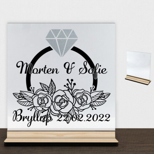 Bryllup #3 | Glasskilt inkl. fod (træfinér)