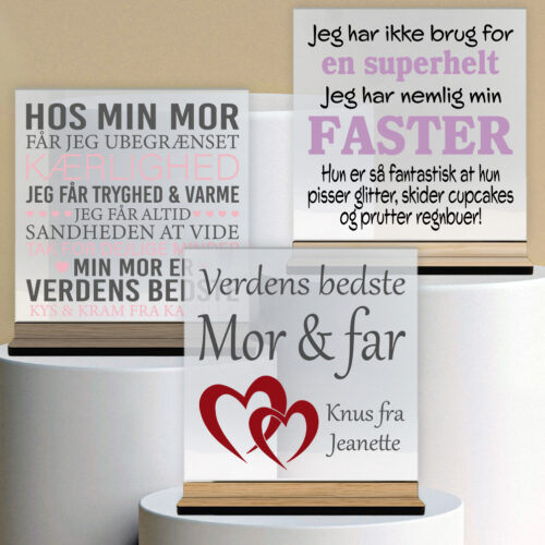 Glasskilte inkl. fod (birk, eg & valnød træfinér)