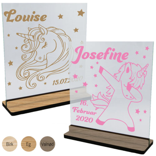 En verden af enhjørninger | Glasskilte-serie inkl. fod (træfinér)