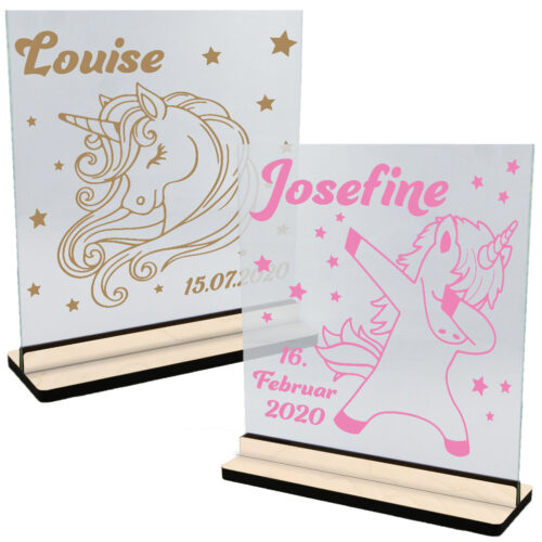 En verden af enhjørninger | Glasskilte-serie inkl. fod (poppel krydsfinér)