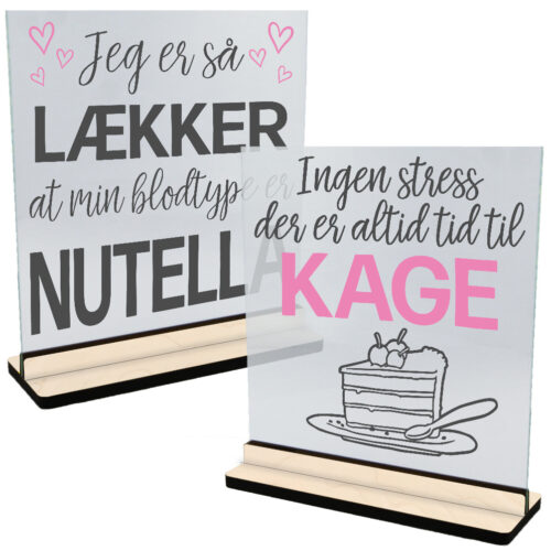 Tekster & citater | Glasskilte inkl. fod (poppel krydsfinér)